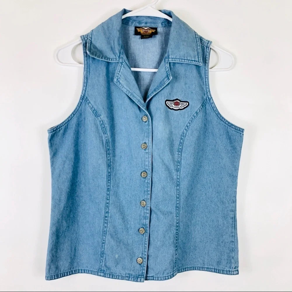 Harley Davidson Sleeveless Chambray‎ Button Up Top